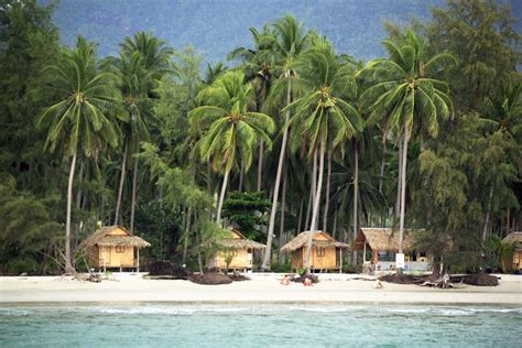 best cheap beach area thailand bungalows